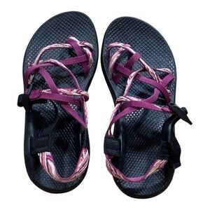 Women’s Chaco ZX2 Yampa Burgundy Sandals Arch Support Drop Heel Size 8 READ